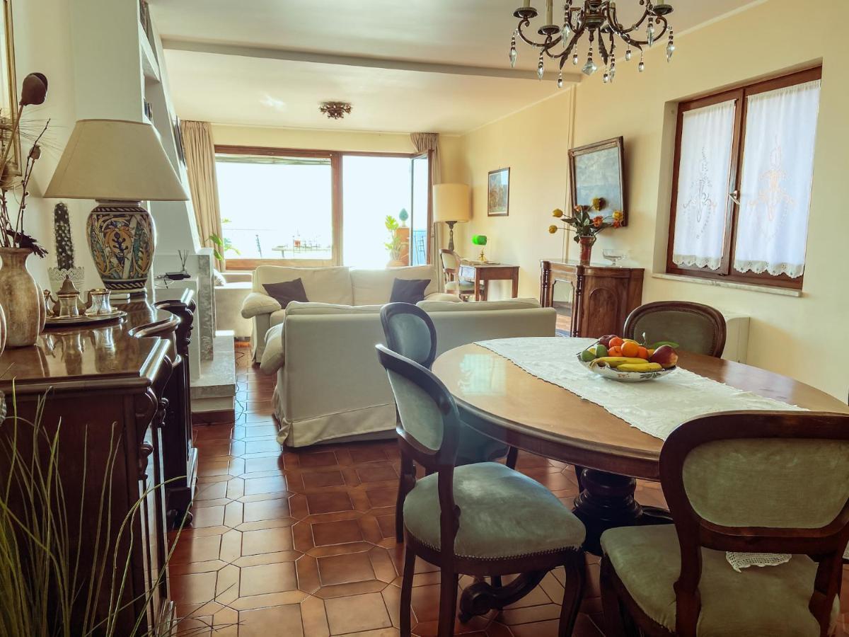 Casa Carla Lejlighed Taormina Eksteriør billede